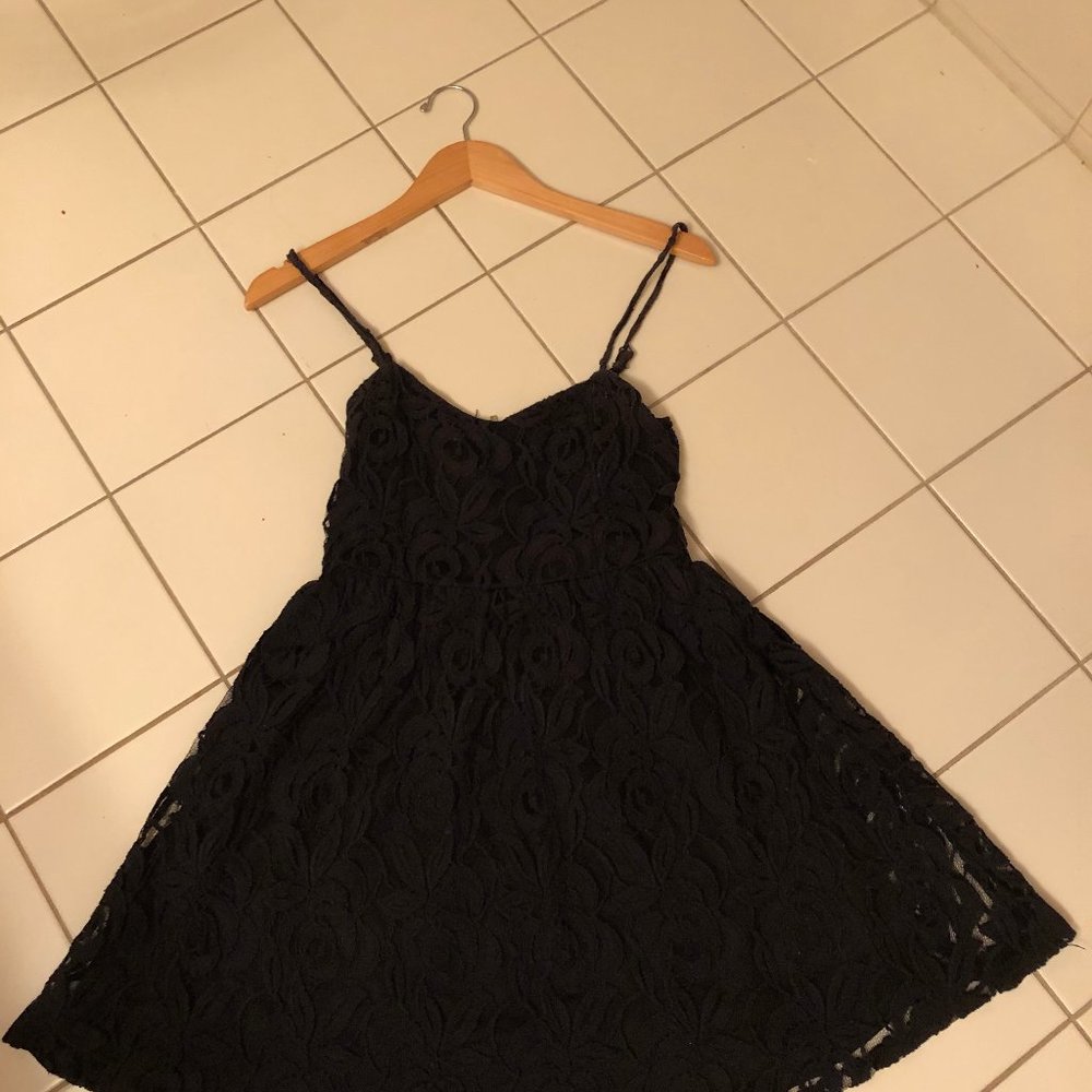 Black lace summer dress